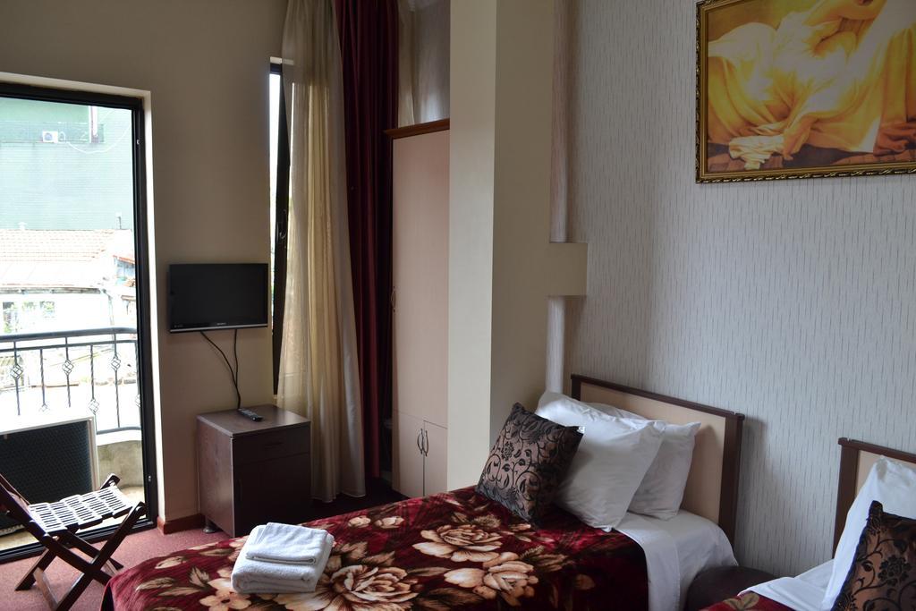 Hotel Elite House Batumi Exterior foto