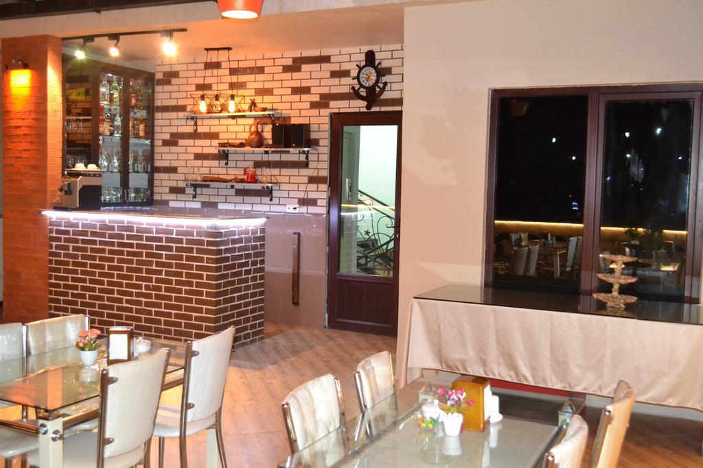 Hotel Elite House Batumi Exterior foto